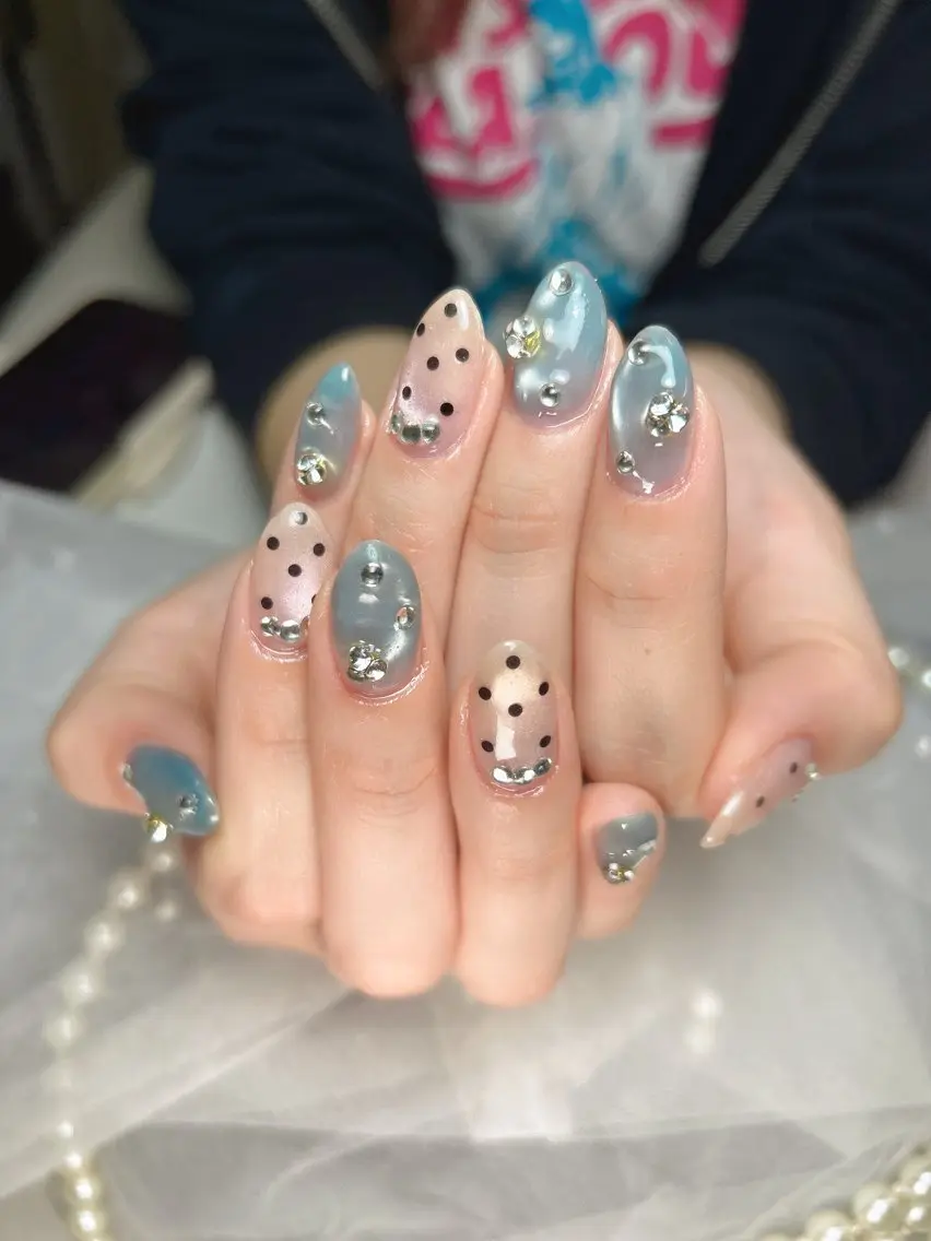 ネイル ゆみ 🌻ひまわりサロンのネイルデザイン