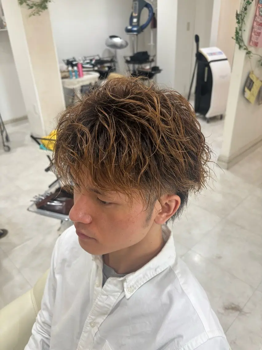 カット＋メンズパーマ　スパイラル　ツイストなど[男性限定]の写真