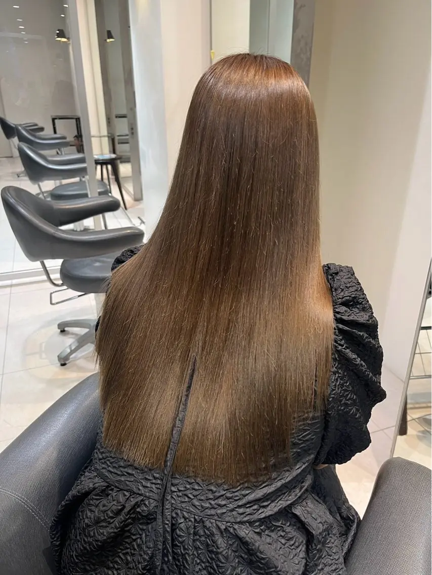 艶髪を目指す方へ✨イルミナカラー✨️シャンプーブロー込の写真