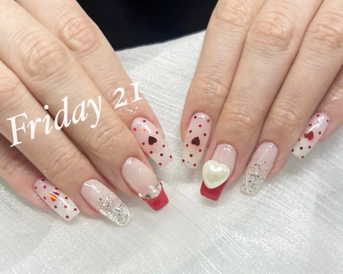ネイル ネイルサロン Friday 21のネイルデザイン