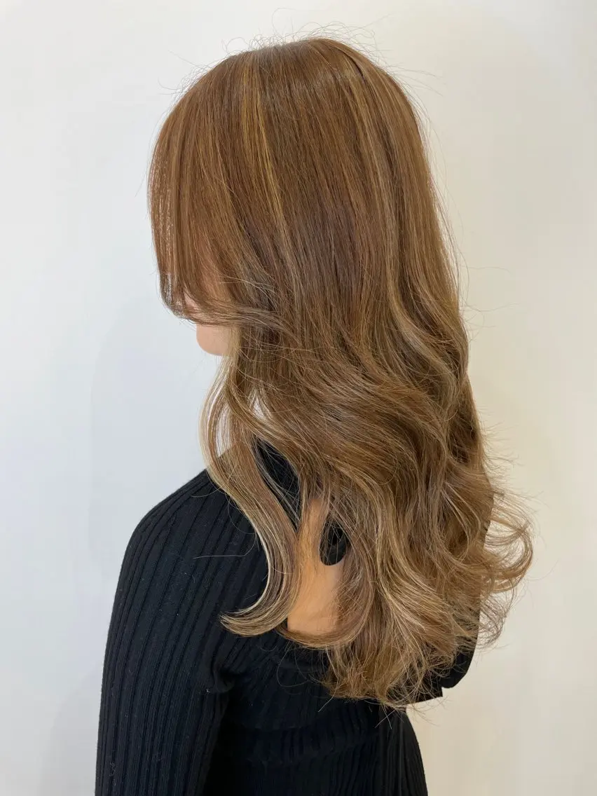 セミロング カラー ヘアアレンジ カット ヘアカラー トリートメント 髪質改善/縮毛矯正 RYOのヘアスタイル