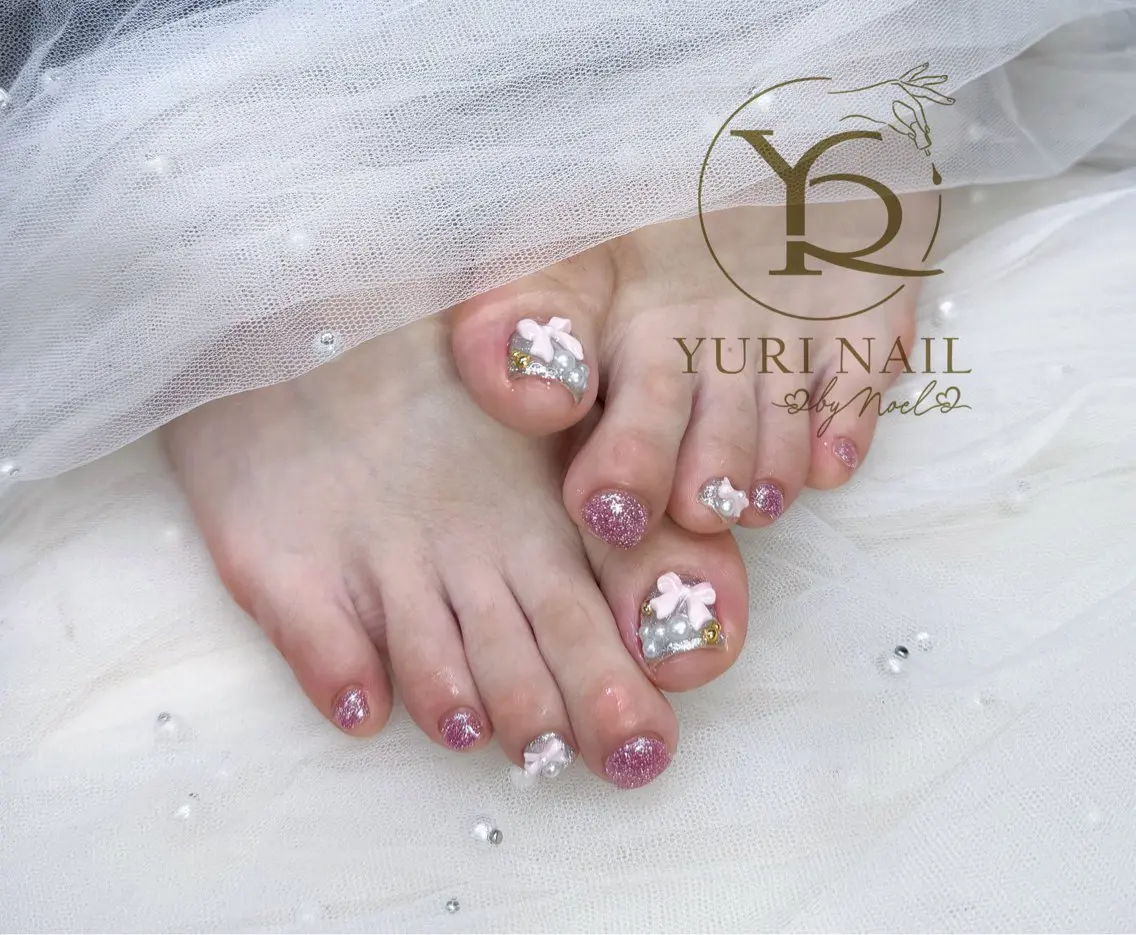 ネイル ハンドネイル フットネイル ハンドケア YURI Nail NARITAのネイルデザイン