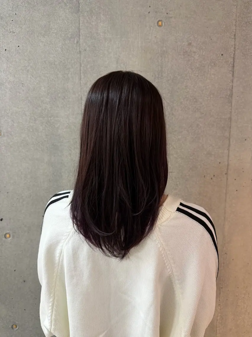 セミロング レイヤーカット 青木 健志郎のヘアスタイル