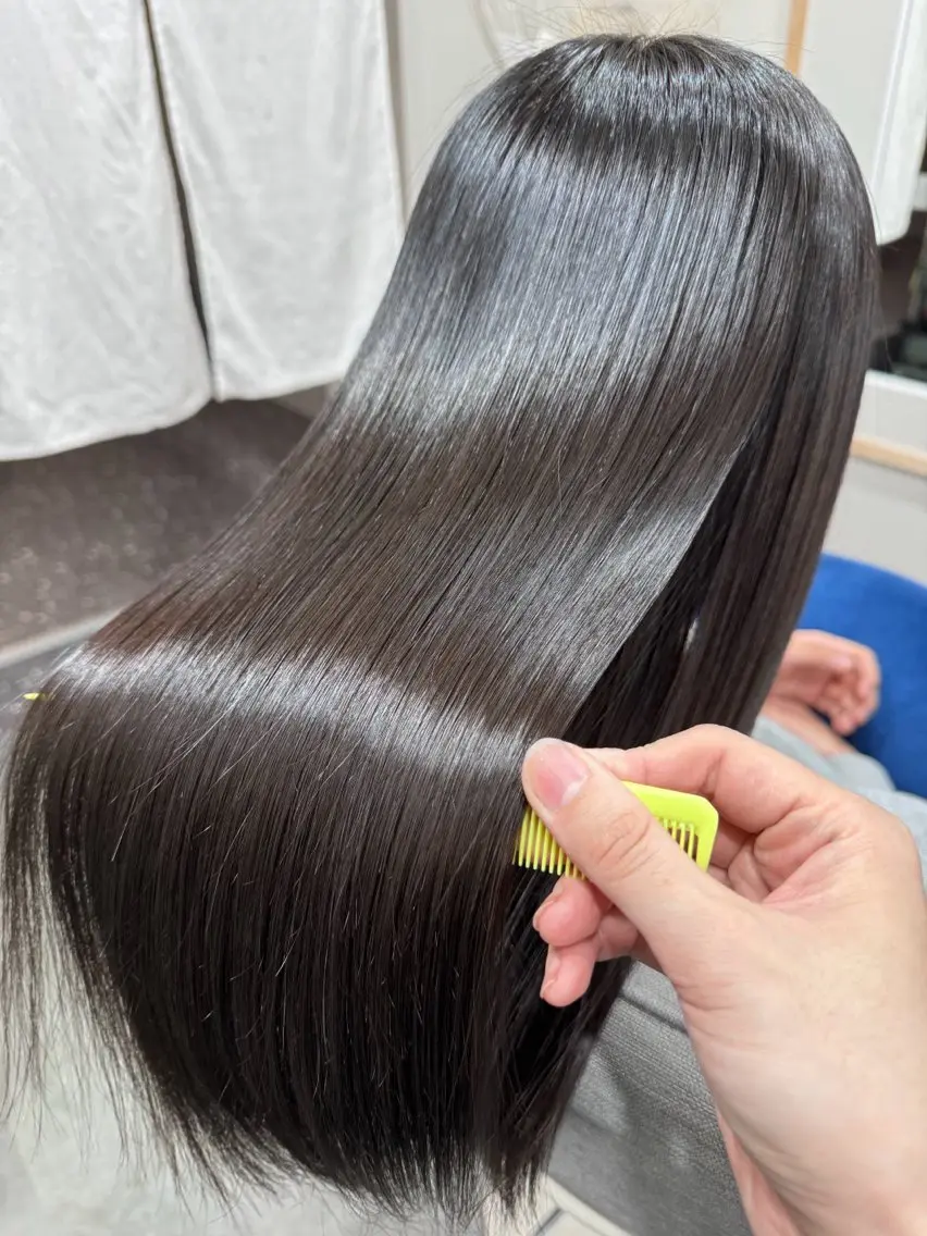 ミディアム カラー トリートメント ヘッドスパ 鈴木 千尋のヘアスタイル