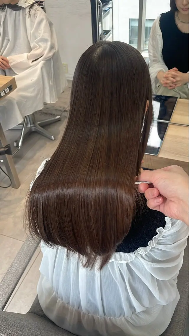 ロング ✨髪質改善✨美髪 矯正🫧小泉のヘアスタイル