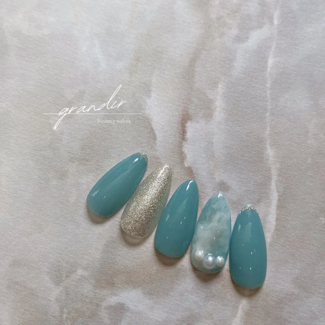 ネイル grandir🦋 MOMOKAのネイルデザイン