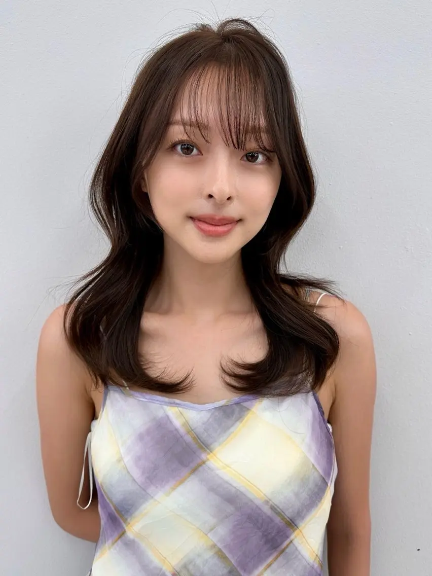 セミロング カット ヘアカラー トリートメント Londideal 高橋ヒロシのヘアスタイル