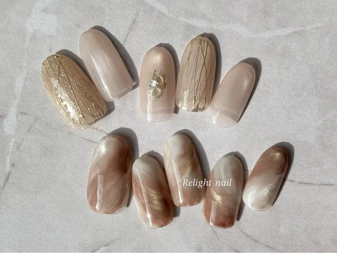 ネイル ニュアンスネイル Relight RIEのネイルデザイン