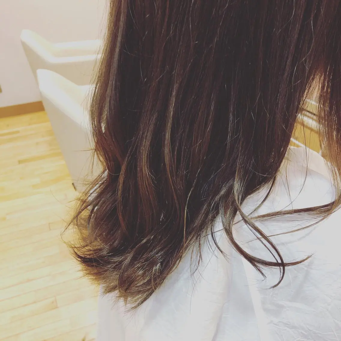 ロング レイヤーカット 小鹿理紗 和光市のヘアスタイル