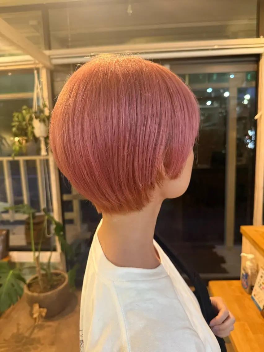 ショート カラー ベージュカラー ピンクカラー ピンクベージュ カット ヘアカラー メンズ特化/パーマ指 名No.1/百瀬太郎のヘアスタイル