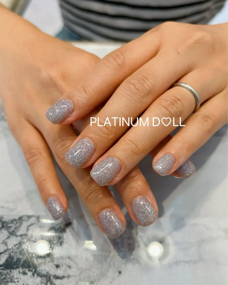 ネイル フラッシュネイル グラデーション オフィスネイル ワンカラーネイル シンプルネイル ハンドネイル 🎀大人nail /NOISMはな🎀のネイルデザイン