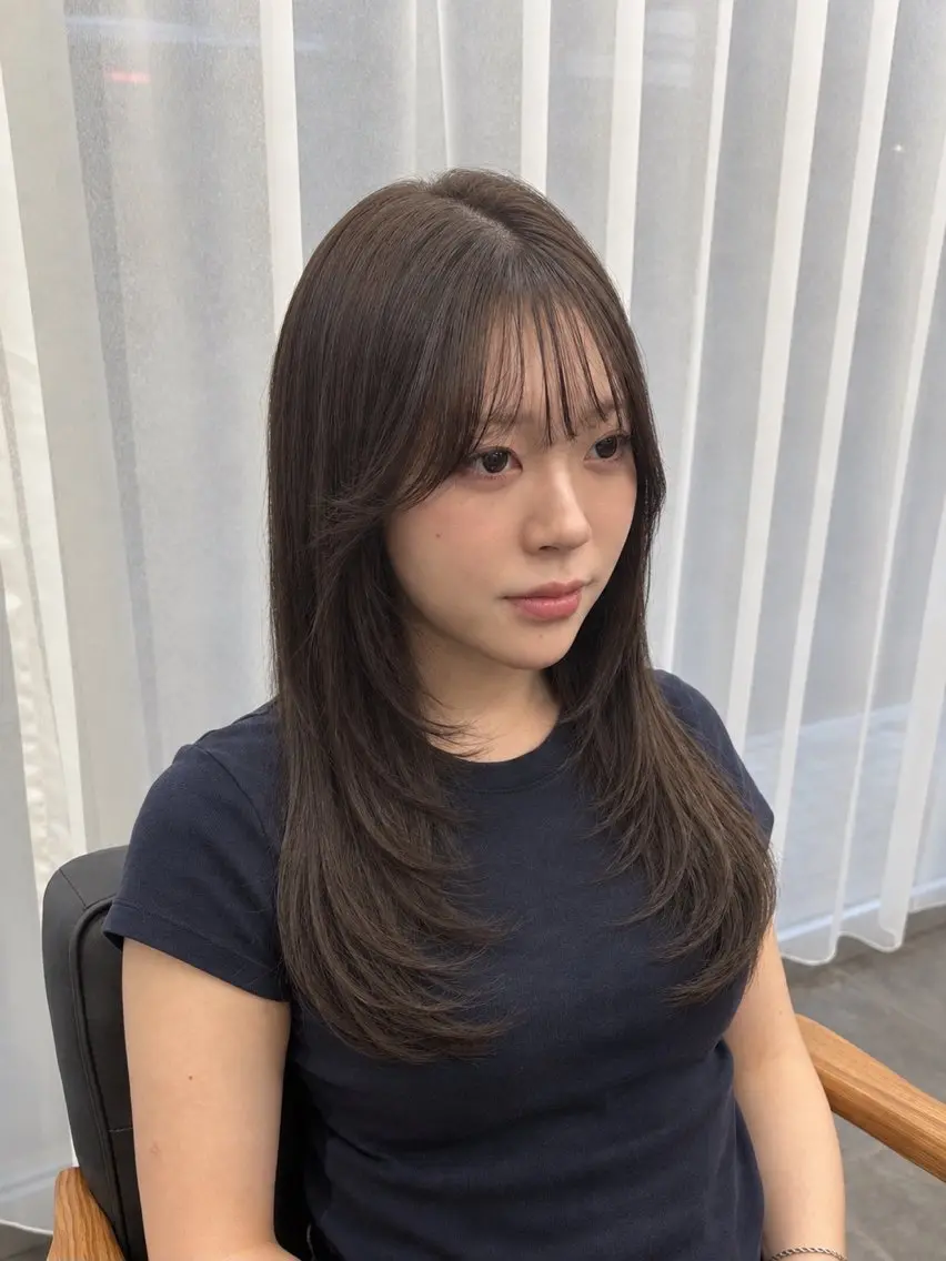 ロング カラー アッシュ レイヤーカット カット momo🎀毛流れ /ニュアンスのヘアスタイル