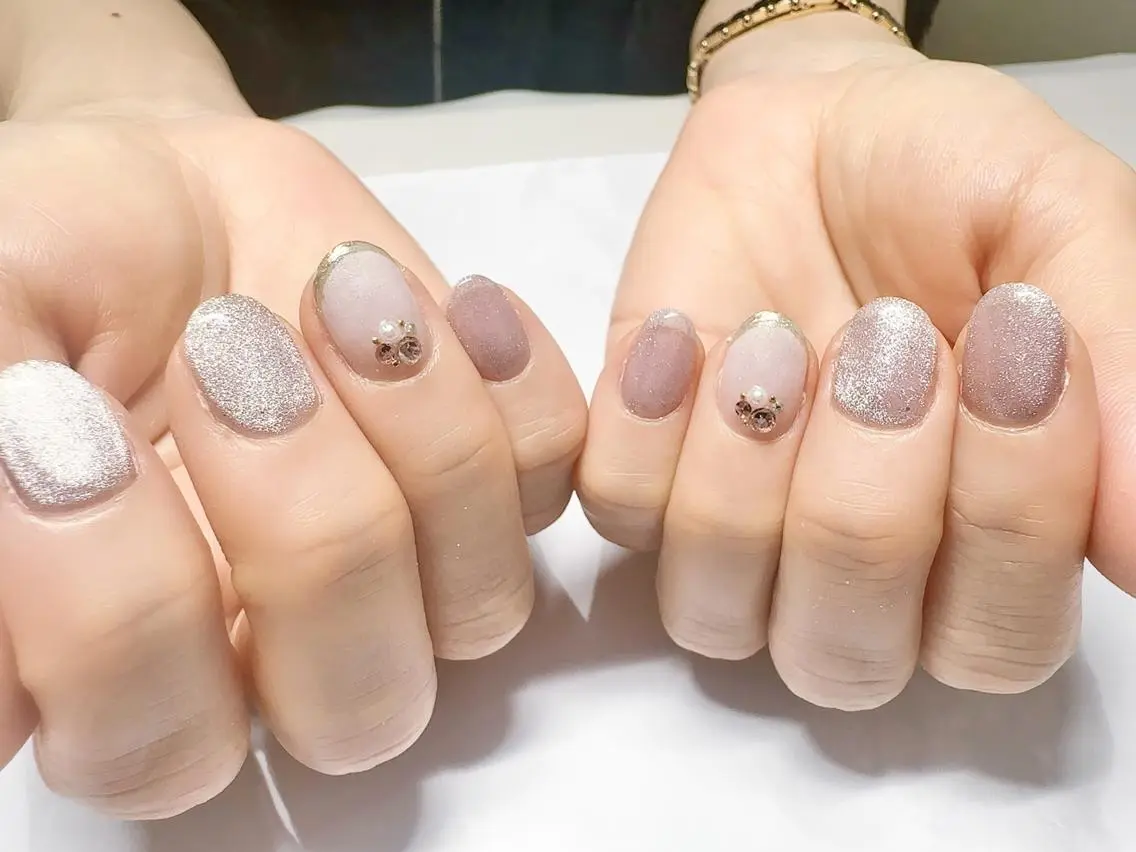 ネイル ハンドネイル Lisse銀座 Nailのネイルデザイン
