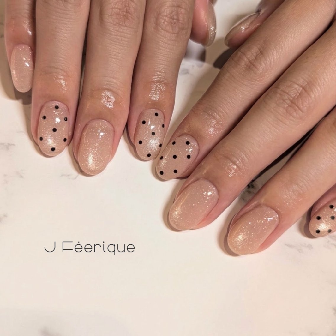 ネイル ハンドネイル ハンドケア Eri 歴9年 / 南森町ネイル💅のネイルデザイン