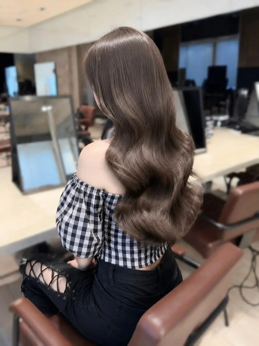 ロング カラー ヘアカラー トリートメント みこ🌙艶カラー/ 透明感ブラウン🤎のヘアスタイル