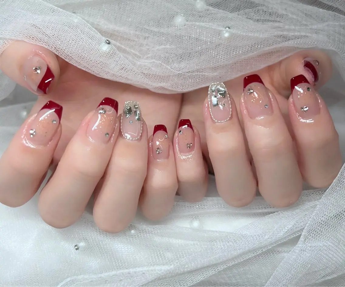 ネイル ハンドネイル 🎀PG🩵 ネイルサロンのネイルデザイン