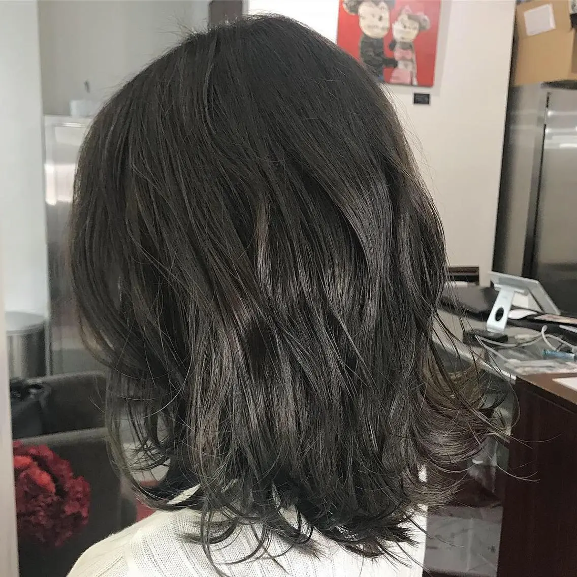ミディアム カラー ブルーカラー ブルージュ 透明感カラー ミント メンズ縮毛矯正 細谷碧海のヘアスタイル