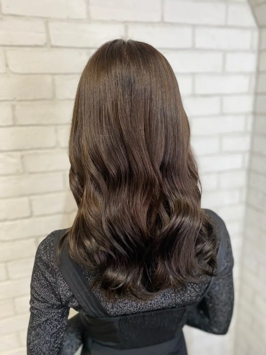 ロング カラー ヘアカラー トリートメント ヨシダ フミノリのヘアスタイル