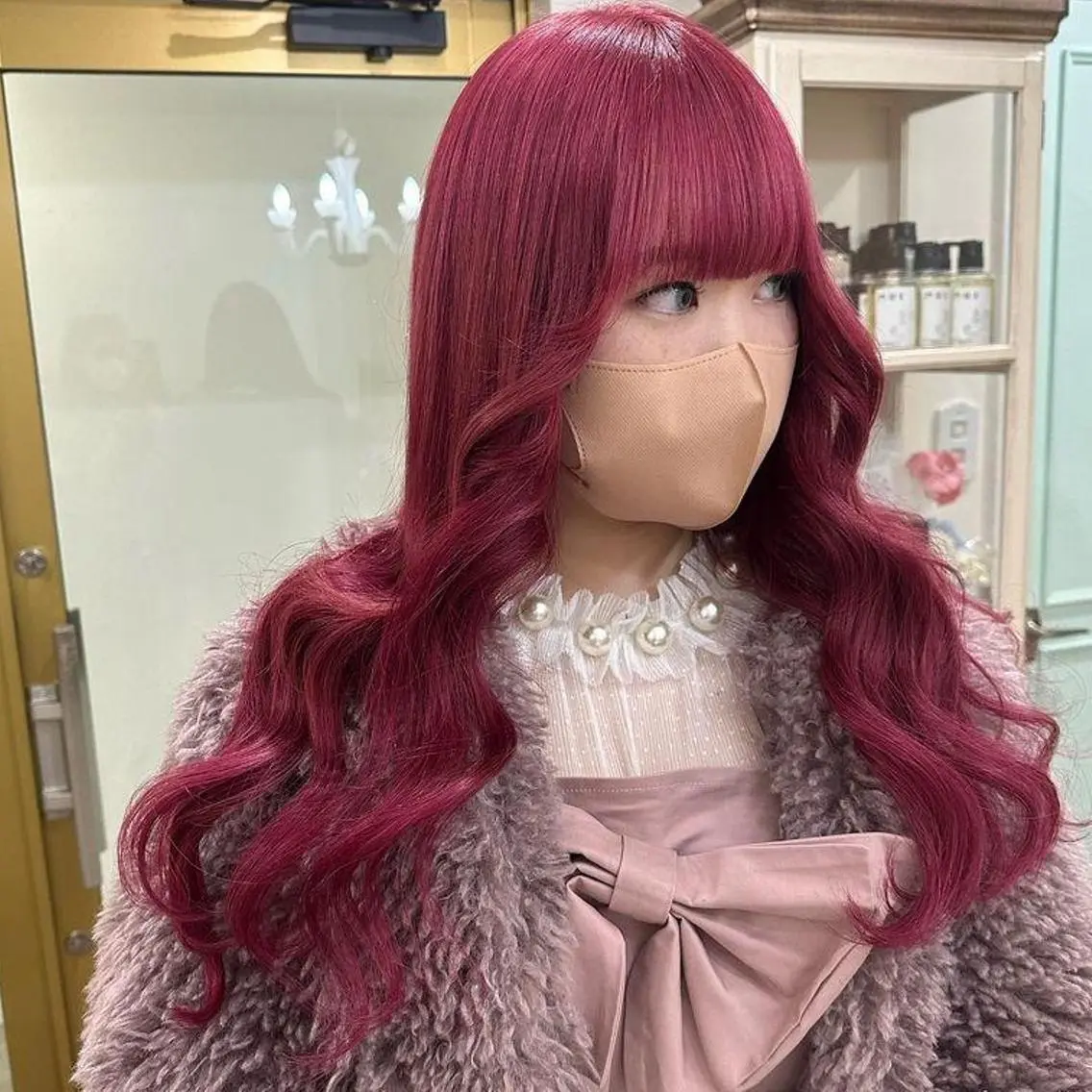 ロング カラー ブリーチ ピンクカラー レッドカラー ORIKA 美容室のヘアスタイル