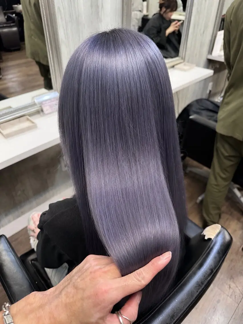ロング ヘアカラー トリートメント ✨池袋ブリーチ特化 Hibiki✨のヘアスタイル