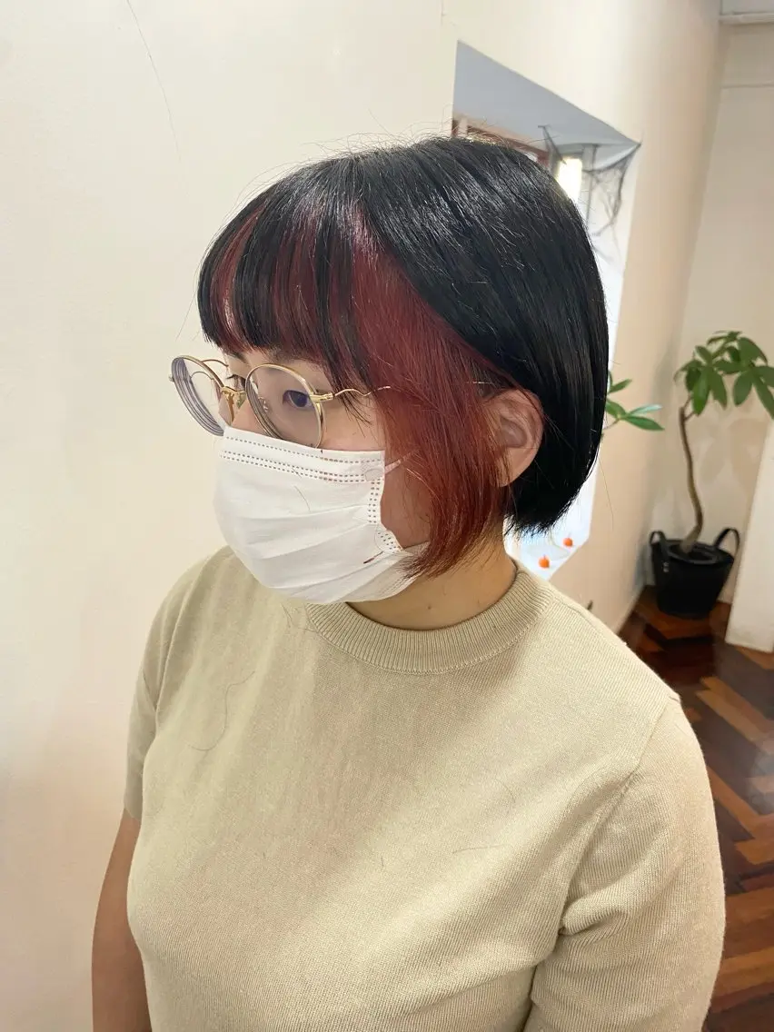 ショート カラー ブリーチ ヘアカラー Kazaoka Saraのヘアスタイル