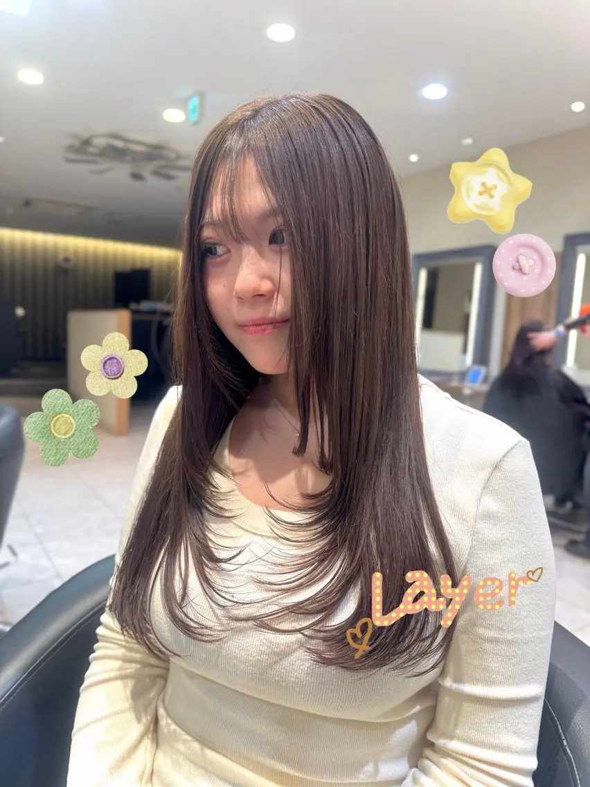 ロング カラー さら艶レイヤーカット 🩶Suzuneのヘアスタイル