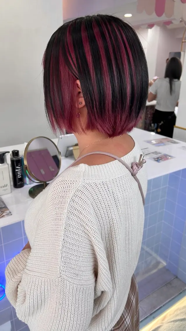 ショート カラー デザインカラー ダブルカラー ヘアカラー レイン🌏🌱 似合わせ/ハイトーンのヘアスタイル