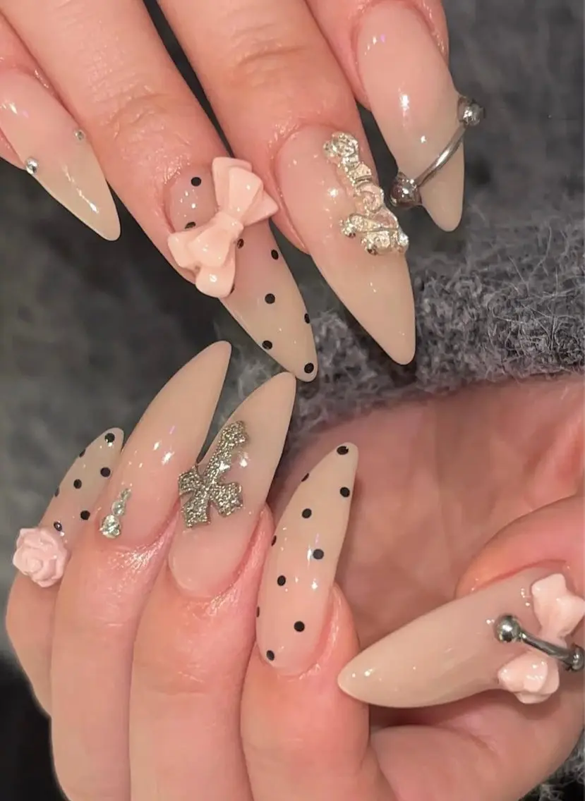 ネイル NiJi Nailsのネイルデザイン