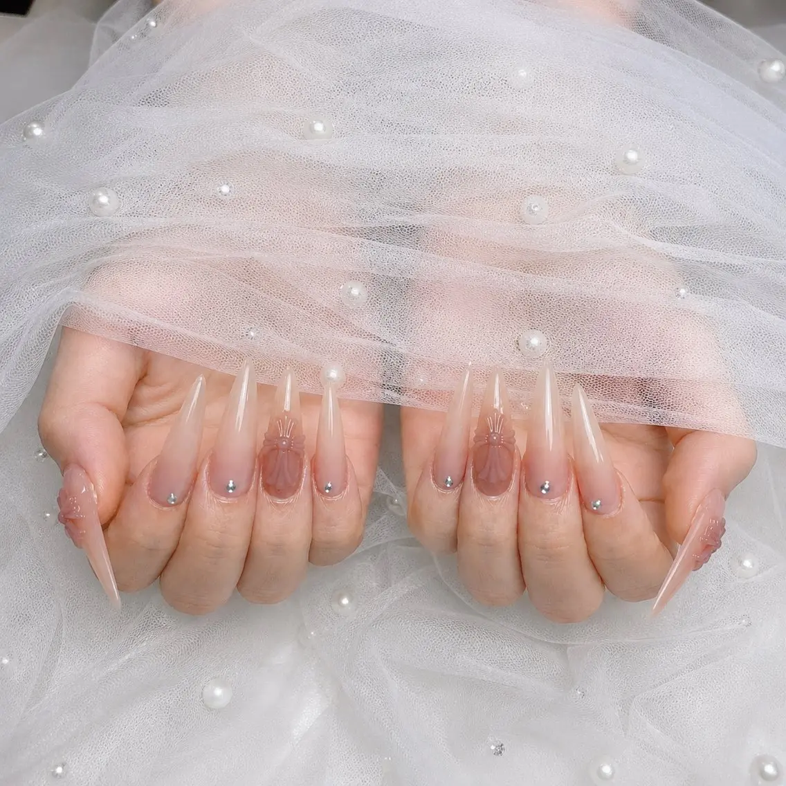 ネイル ENSalon 愛佳のネイルデザイン