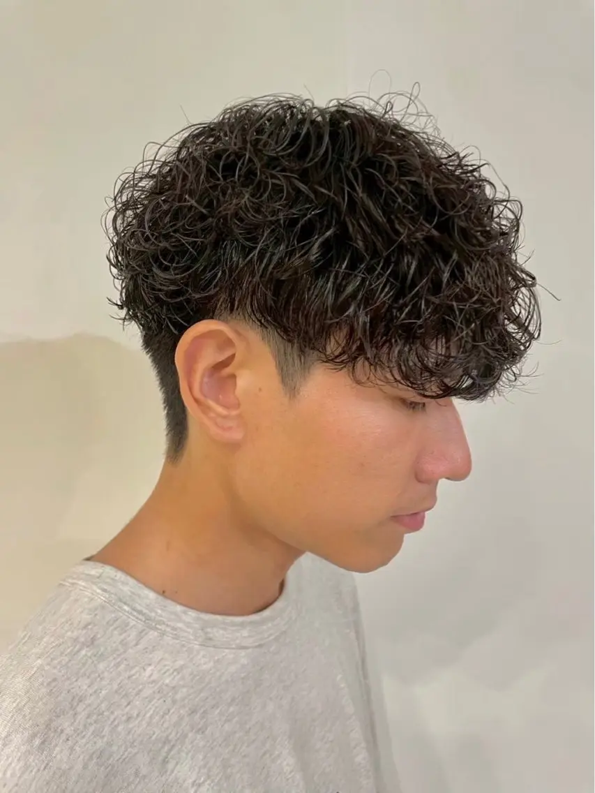 メンズ 三田 真穂のヘアスタイル