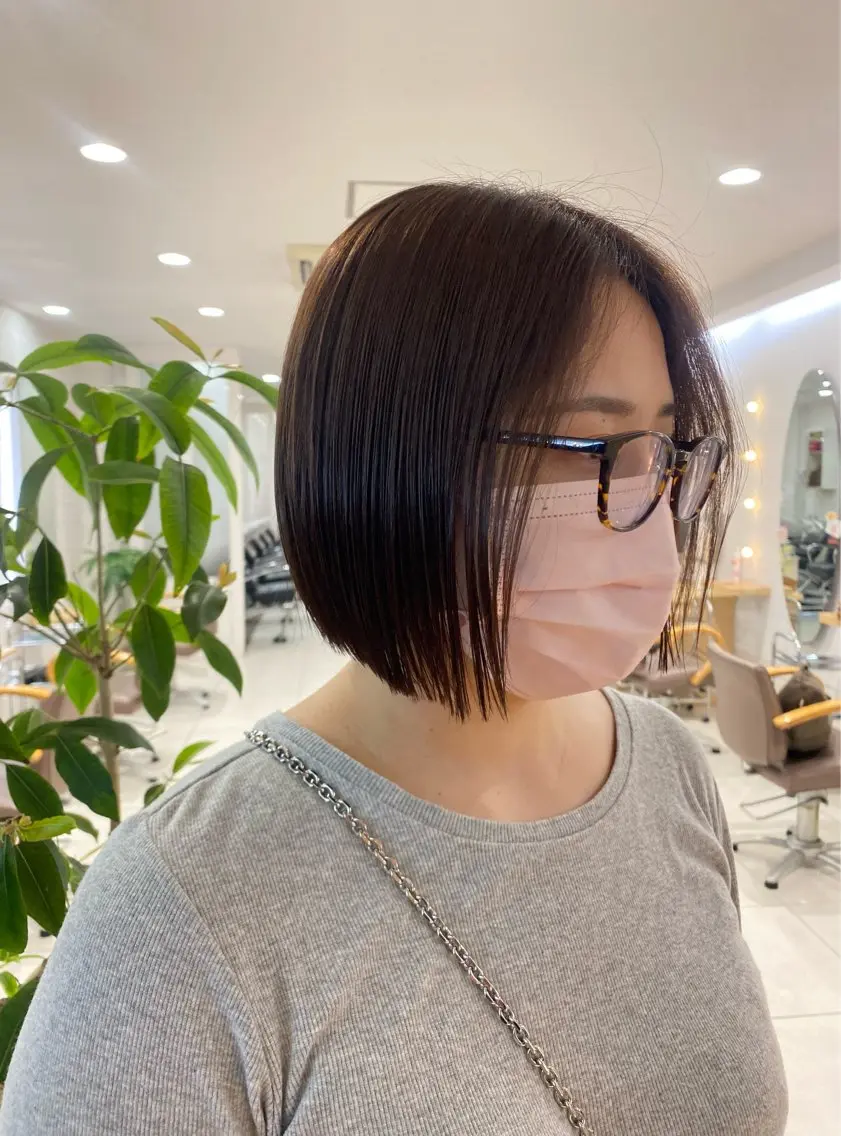 ショート 🍂透明感ベージュ カラー🍂森部杏菜のヘアスタイル