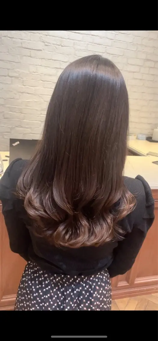 ロング パーマ デジタルパーマ カット パーマ トリートメント ご新規様限定 透明感カラーKANAのヘアスタイル