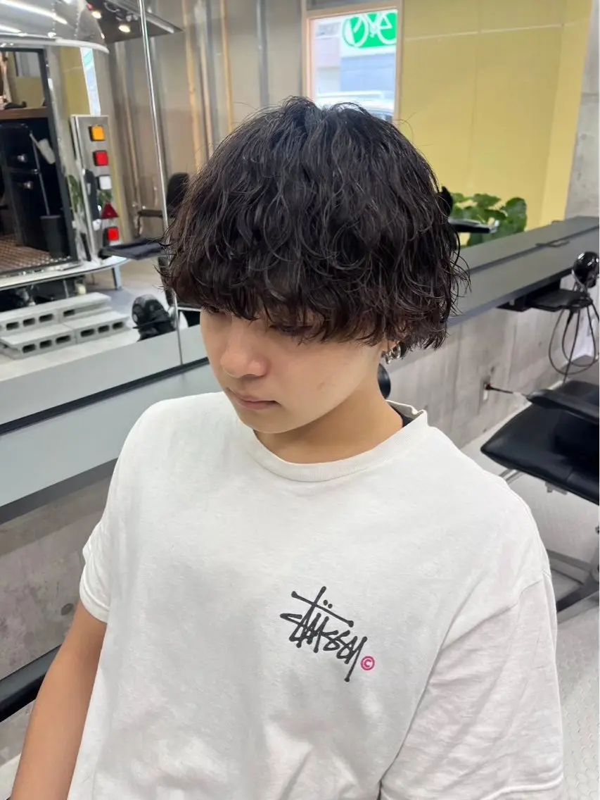 パーマ メンズ スタイリスト/ 舩戸夏稀のヘアスタイル