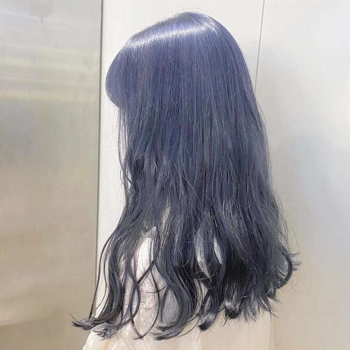 ロング カラー ブリーチ 遠藤沙也加 /レイヤーカットのヘアスタイル