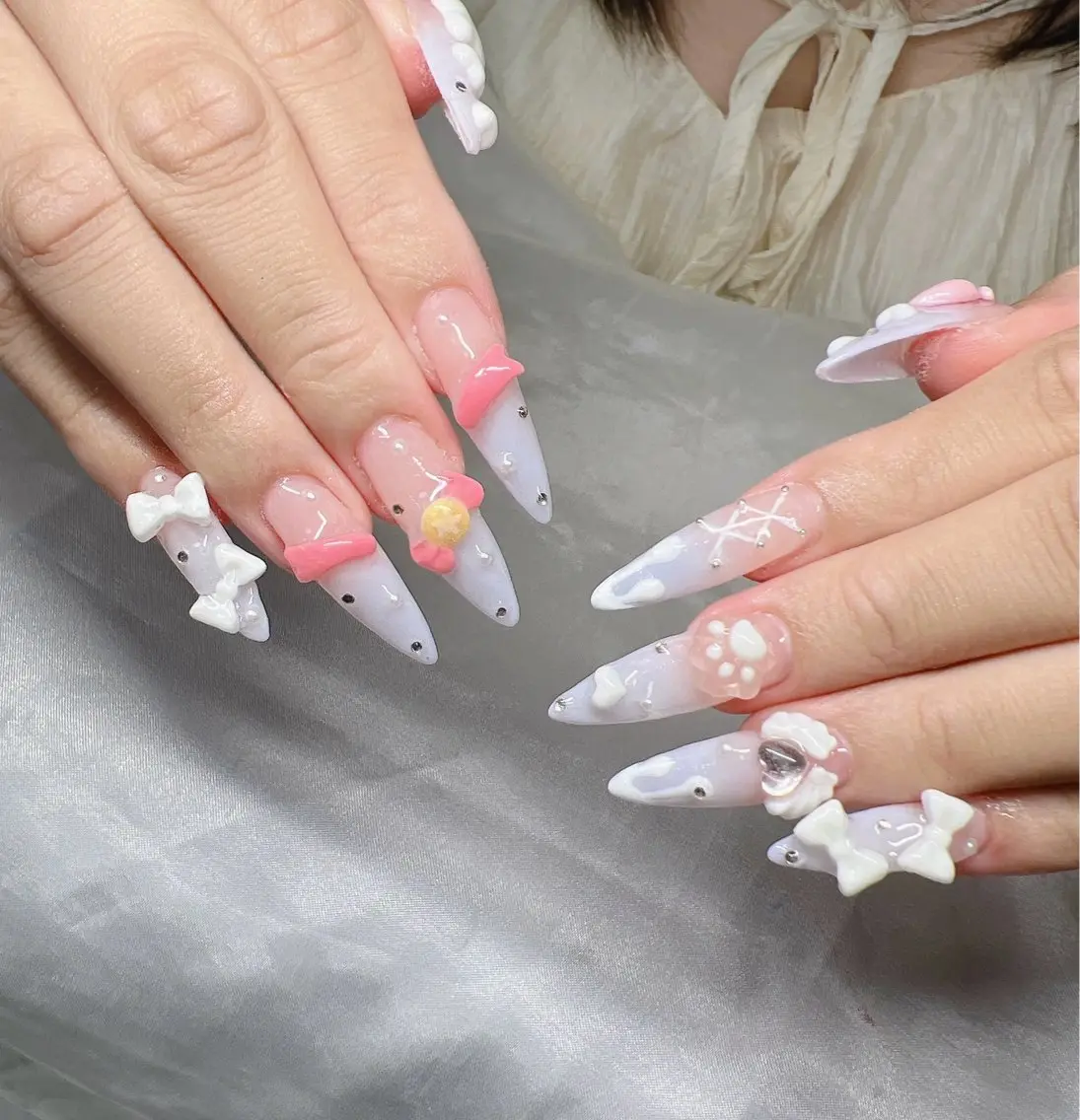 ネイル ハンドネイル Lee Nailsのネイルデザイン