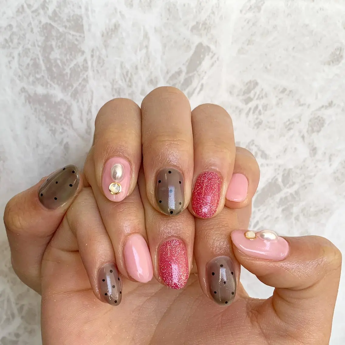 ネイル ガーリー ハンドネイル ハンドケア lylynail YUUKAのネイルデザイン