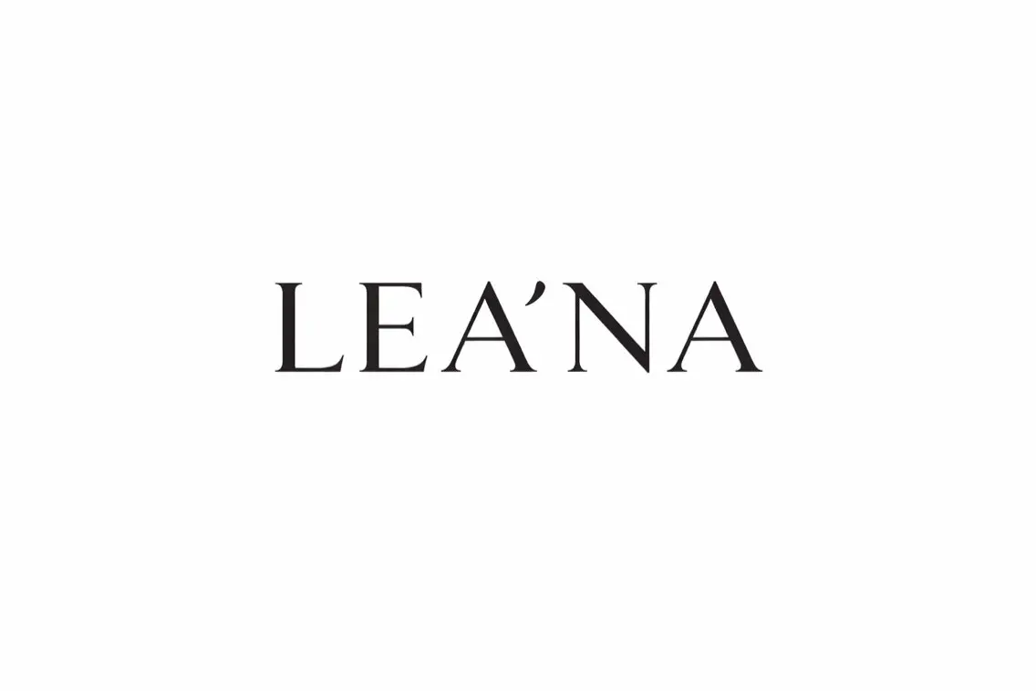 ミディアム LEA'NA 【レアナ】のヘアスタイル