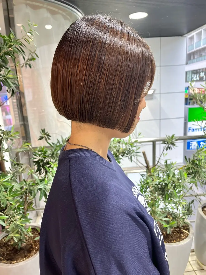 ショート ボブ 顔周りカット 髪質改善 ショートヘア カットパーマ 🌀あさみのヘアスタイル