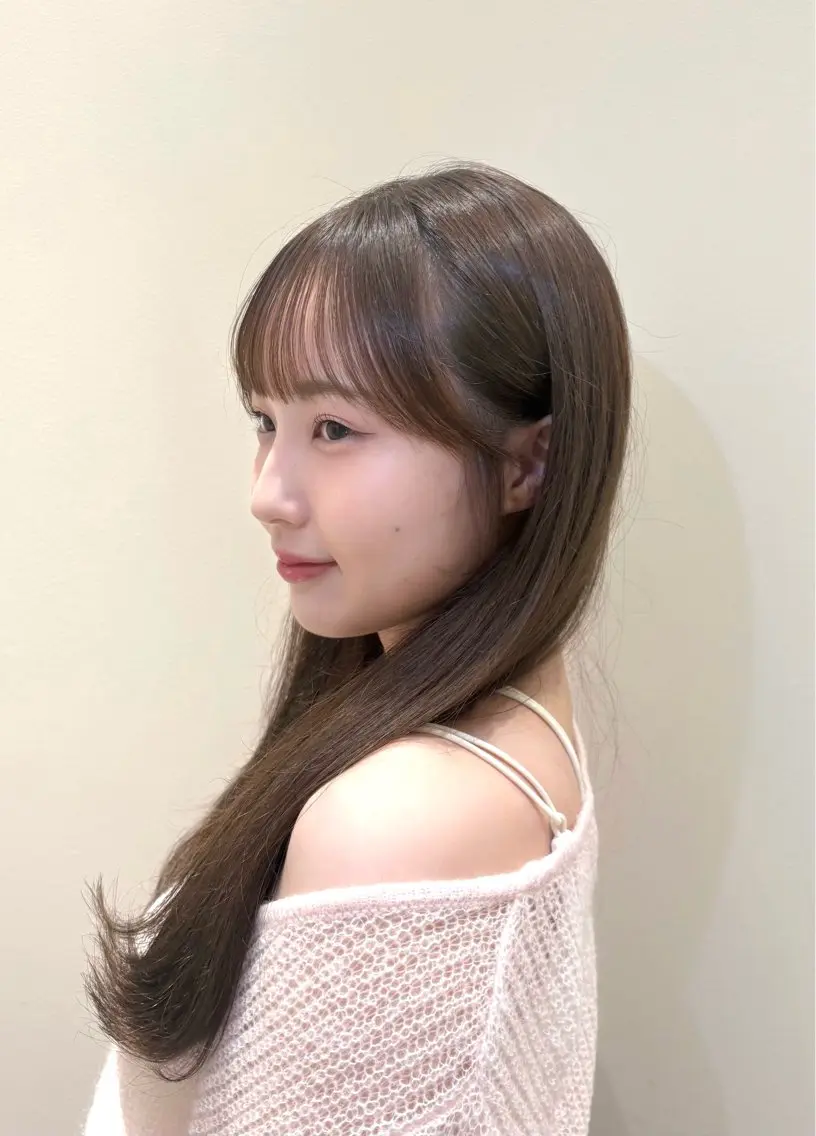 ロング 顔周り/レイヤー カット🎀ヒラバルのヘアスタイル