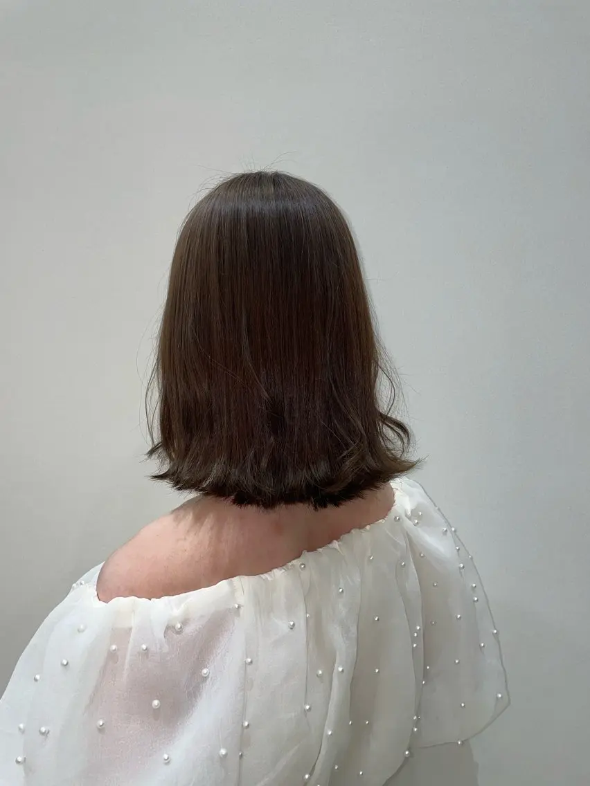 ミディアム アッシュ 外ハネヘア 似合わせカット/ パーマ/ゆづきのヘアスタイル