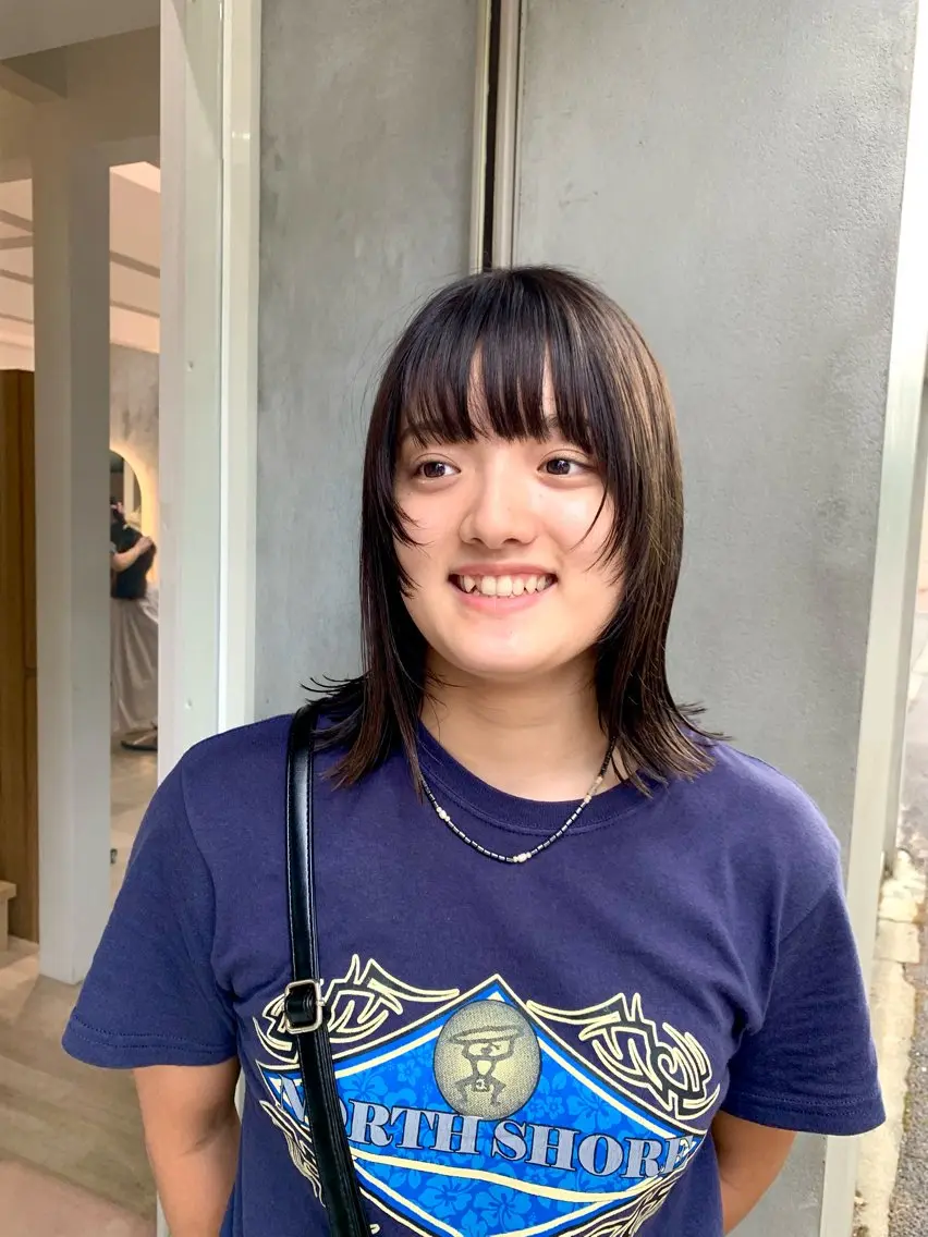 ミディアム カラー ボブレイヤー ベージュカラー オリーブベージュ ボブ 顔まわりレイヤー カット ヘアカラー ✨コテ巻き風パーマ ✨川合佑哉のヘアスタイル
