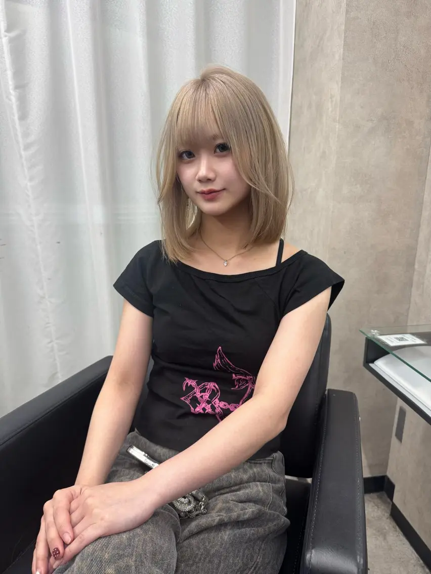 ミディアム ヘアカラー ケアブリーチ🌺 透明感🪽‪とわのヘアスタイル