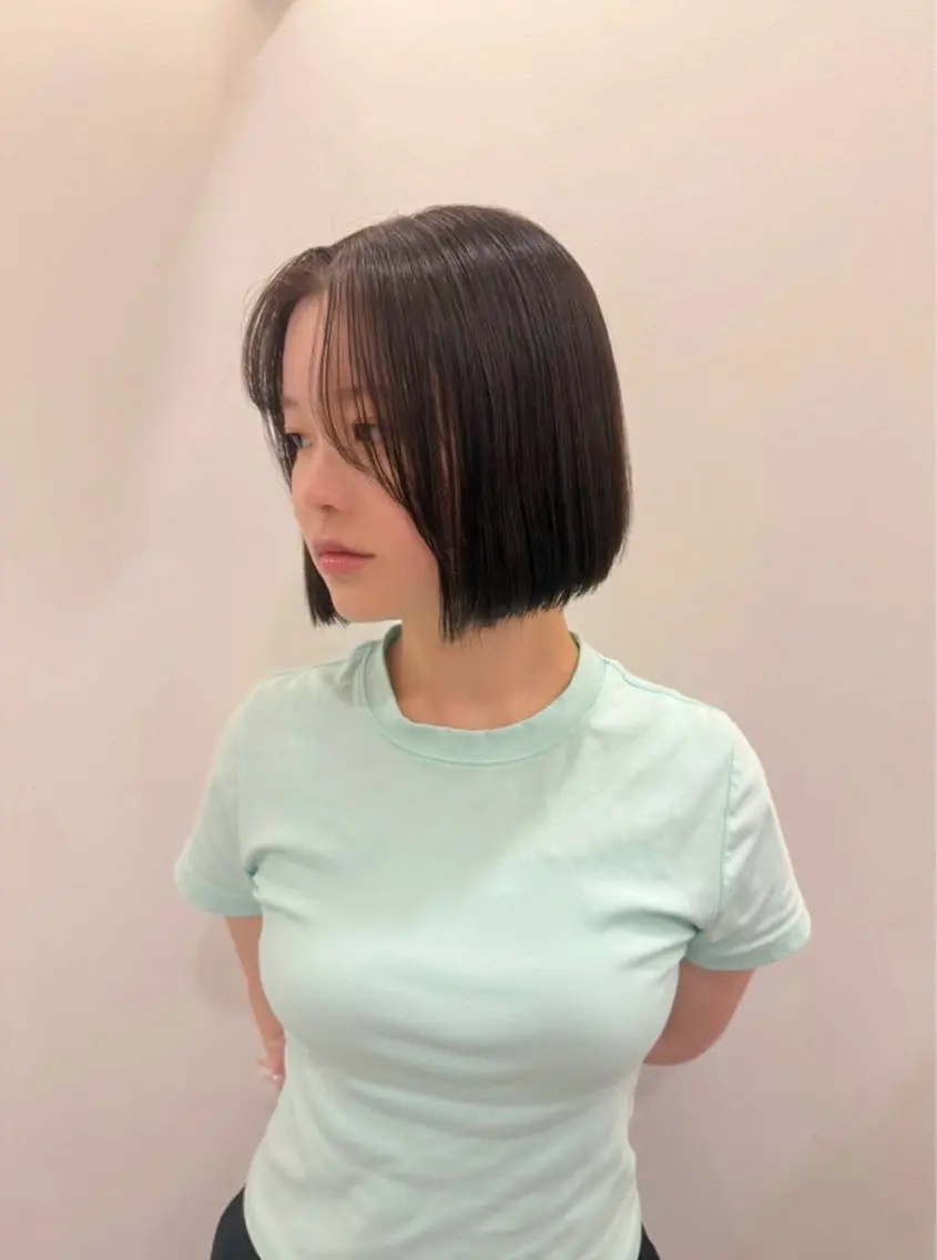ミディアム カラー 張替 日菜のヘアスタイル