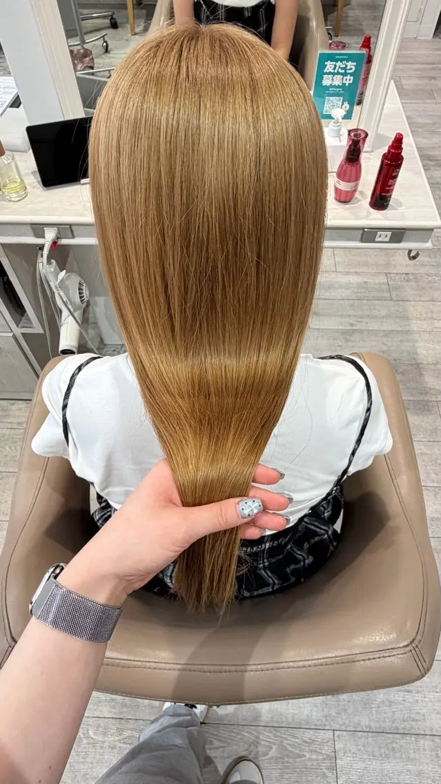 ロング ヘアカラー Ash本八幡 🩵ྀི菊地のヘアスタイル