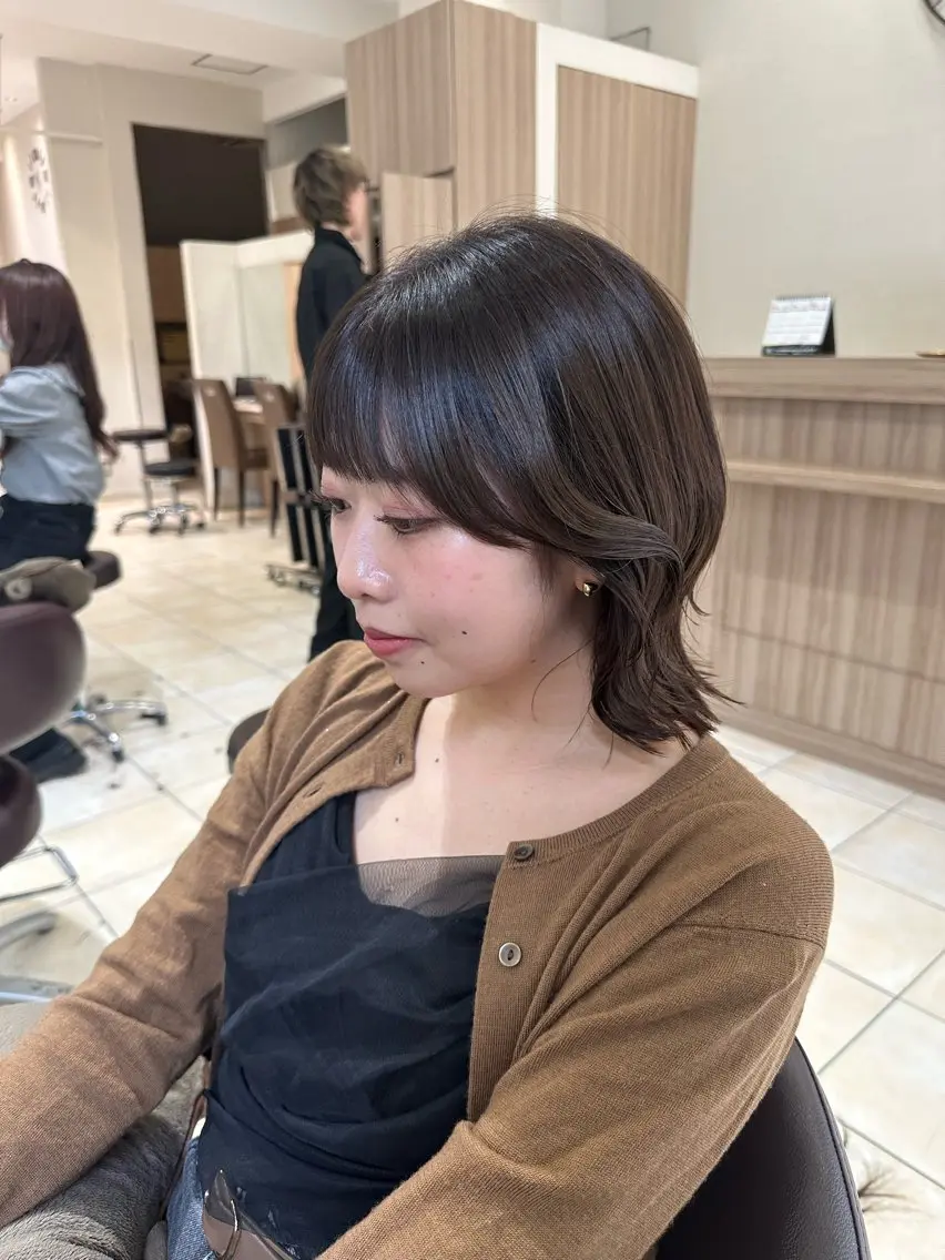 ミディアム カラー Ash日暮里 /momijiのヘアスタイル