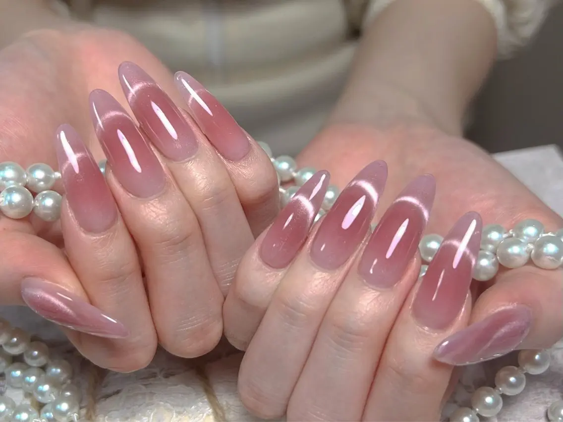 ネイル MoaNail🫶 Yoshiのネイルデザイン