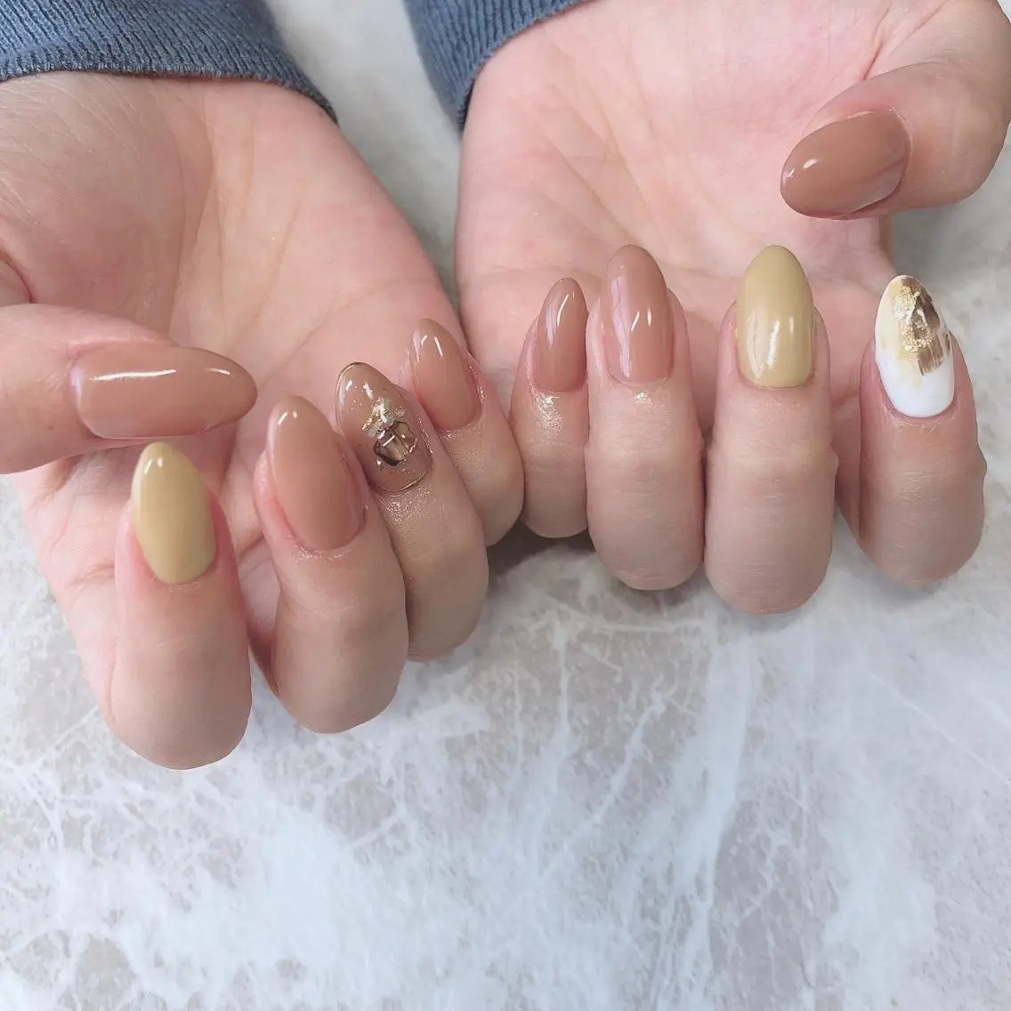 ネイル ハンドネイル 西岡 杏のネイルデザイン