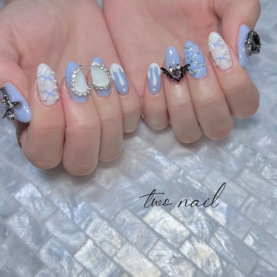 ネイル アートネイル ネイルチップ ホワイト ハンドネイル two nailのネイルデザイン