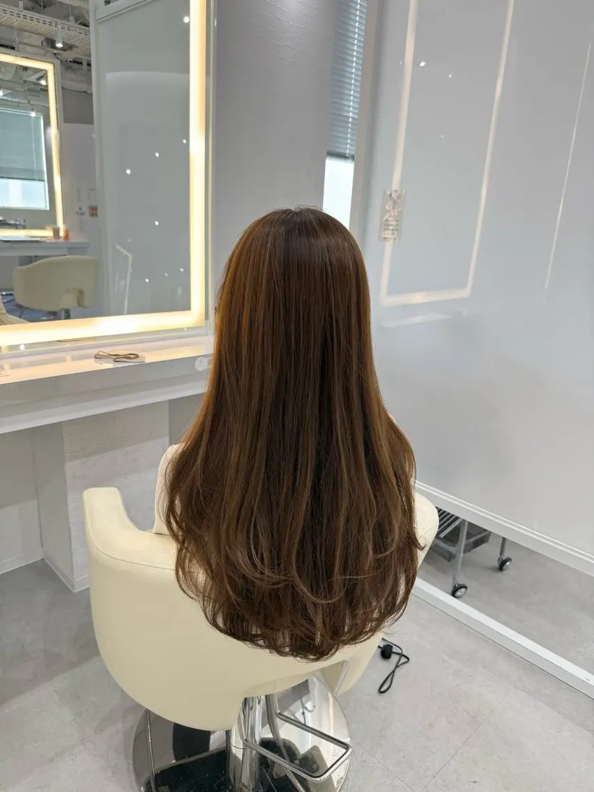 ロング レイヤーカット R/🎀 ヘアセット・艶カラーのヘアスタイル