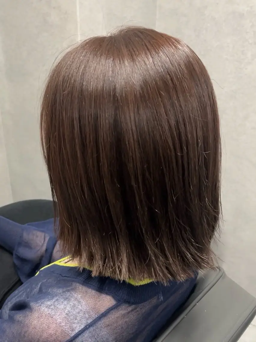 ショート ボブ カット ヘアカラー トリートメント 透明感カラー/レイヤ ー/顔まわり/辻部のヘアスタイル